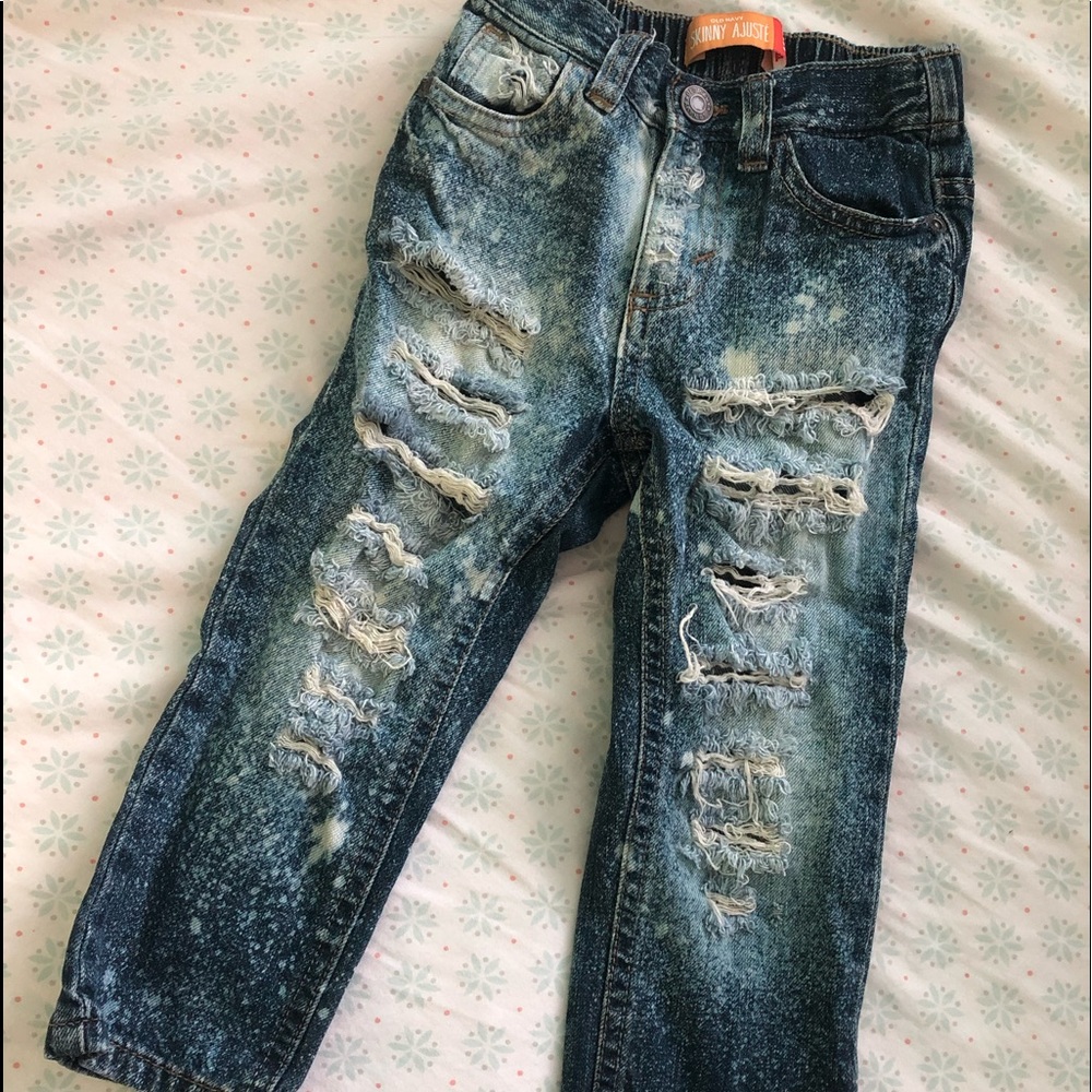 Distressed toddler jeans